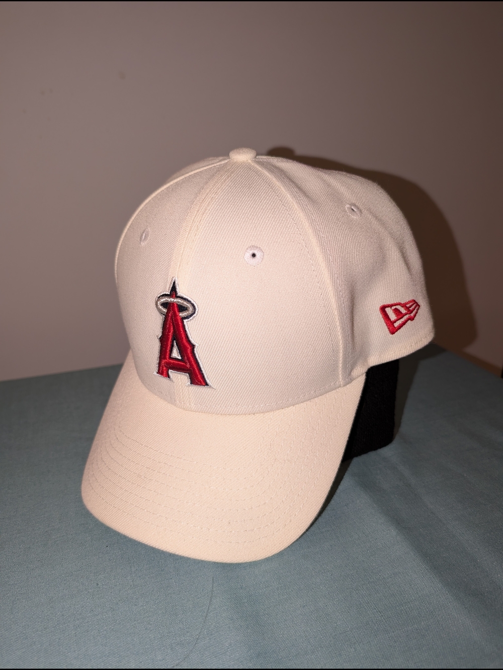 Los Angeles Angels MLB Baseball Cream and Red Baseball Snapback Cap